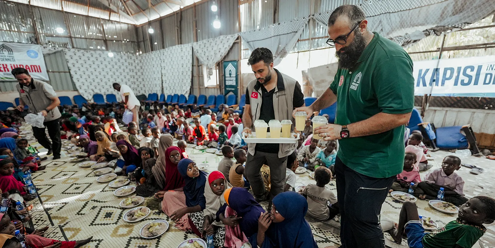 Afrika’da</br>Yemek İkramı